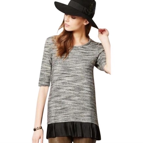 Anthropologie Tops - Anthropologie Clu + Willoughby Pleated Tweed Top!